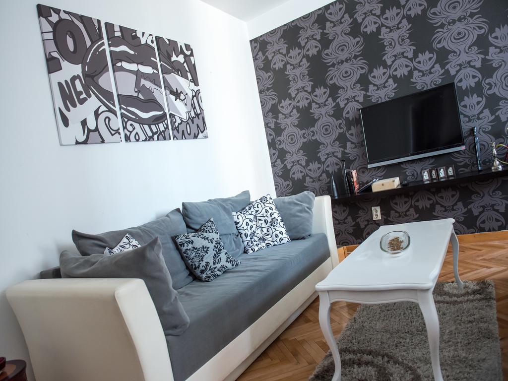 Apartment Marshall Resavska Belgrade Chambre photo